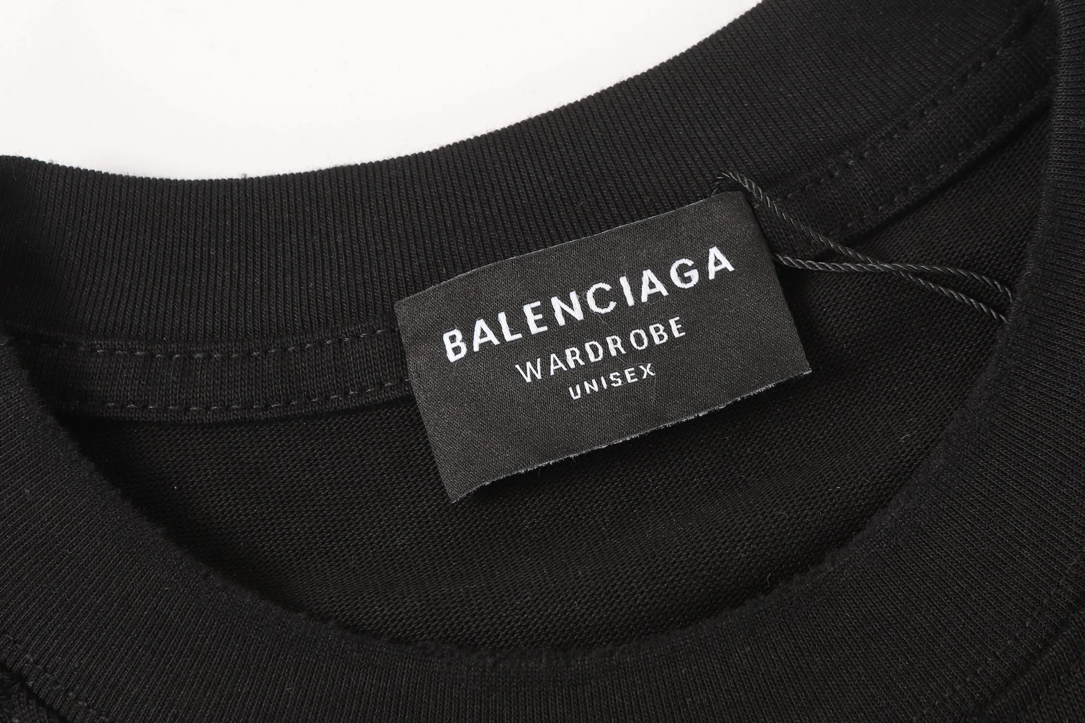 💓 P85💰 【 Quality】 ：9018# ：Black White Size：S XXL 【 . Quality】 Balenciaga Quality 320 T Classic 2026ss Quality Versatile Quality
